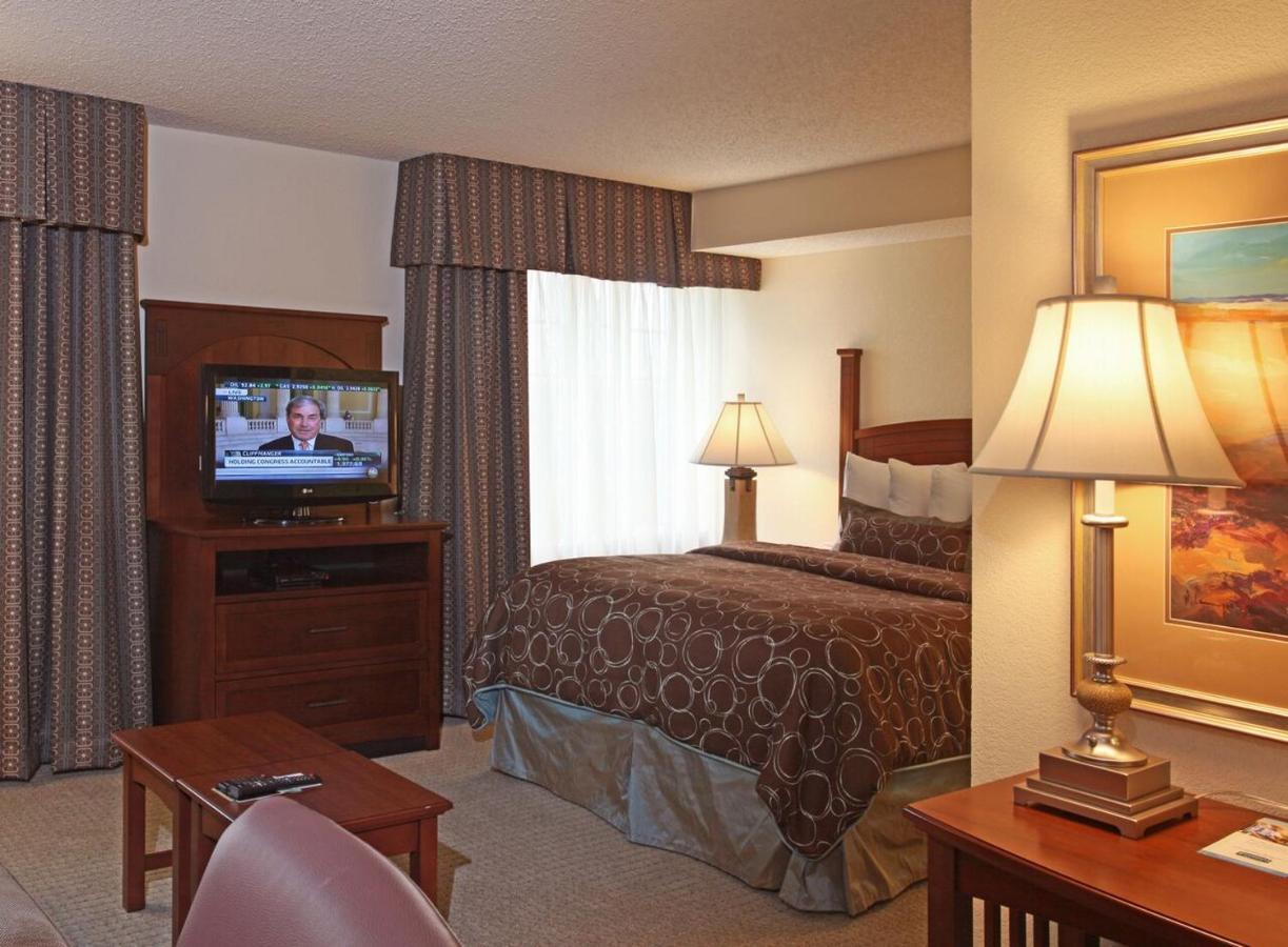 Staybridge Suites North Brunswick, An Ihg Hotel Bagian luar foto