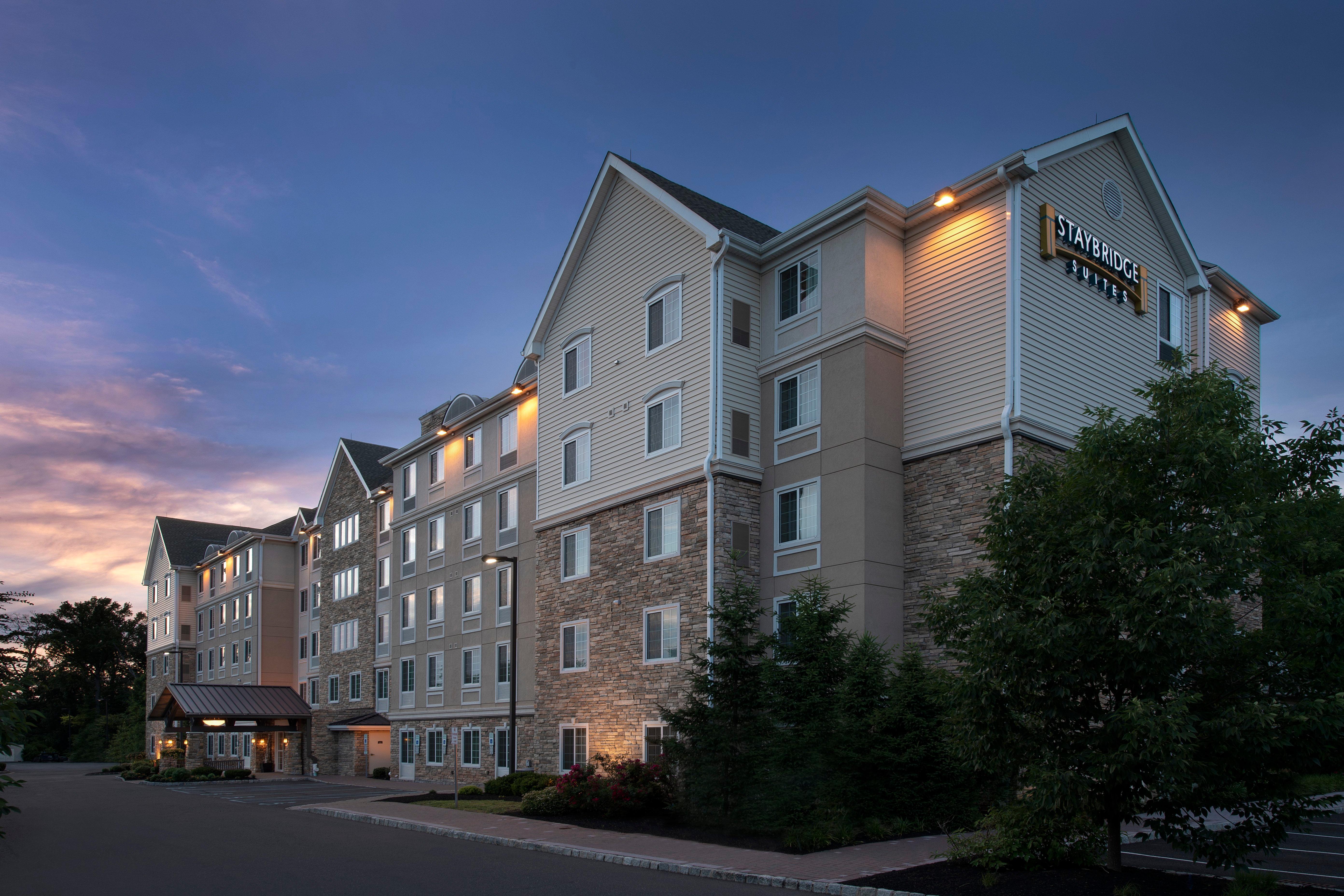 Staybridge Suites North Brunswick, An Ihg Hotel Bagian luar foto